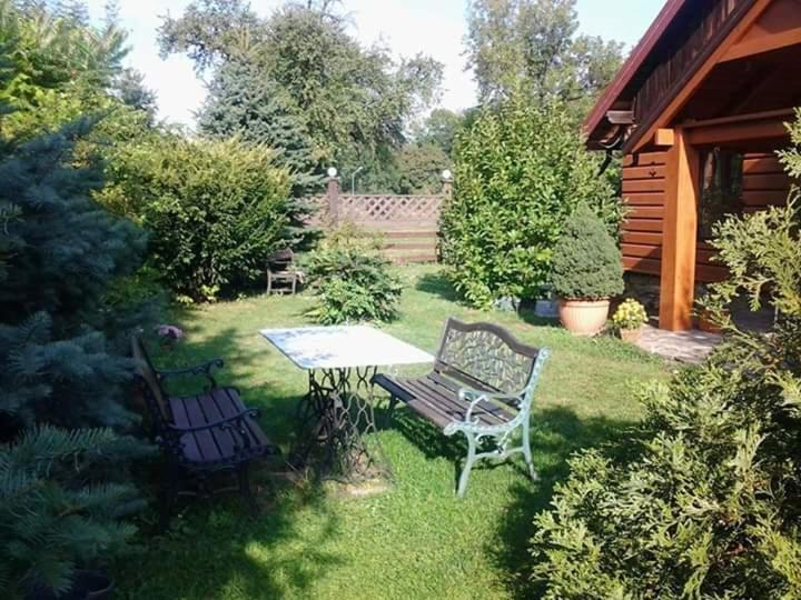 Agroturystyka W Ogrodach Sanok Exterior foto